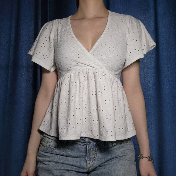 Gaze Apparel white eyelet babydoll top  ✦ white puffy-sleeved wrap top ✦ - Picture 6 of 12